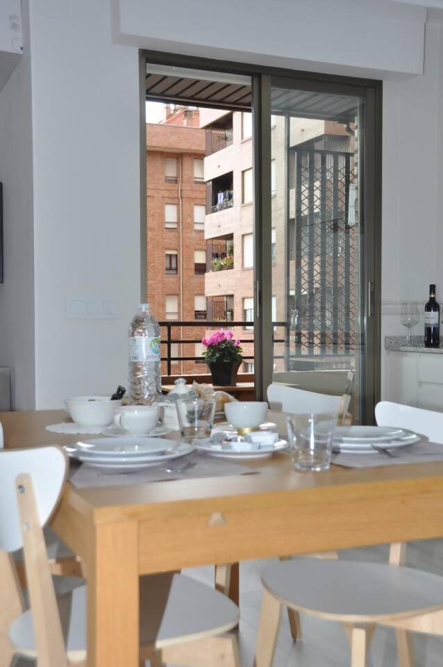 Apto La Estambrera I I Wifi Y Aire Acondicionado 로그로노 외부 사진
