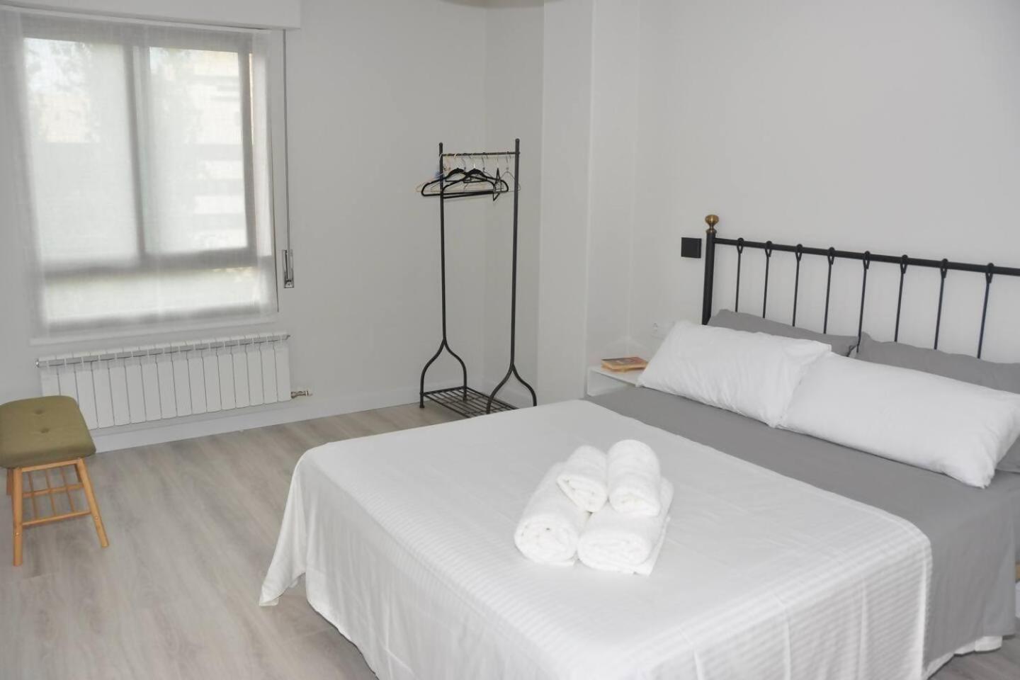 Apto La Estambrera I I Wifi Y Aire Acondicionado 로그로노 외부 사진